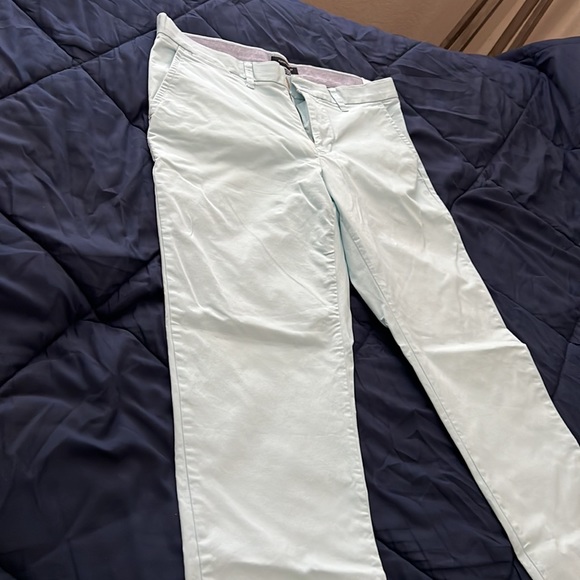 Tommy Hilfiger | Light Blue | Size 34 x 32 | custom fit | never worn | like new - Picture 4 of 12